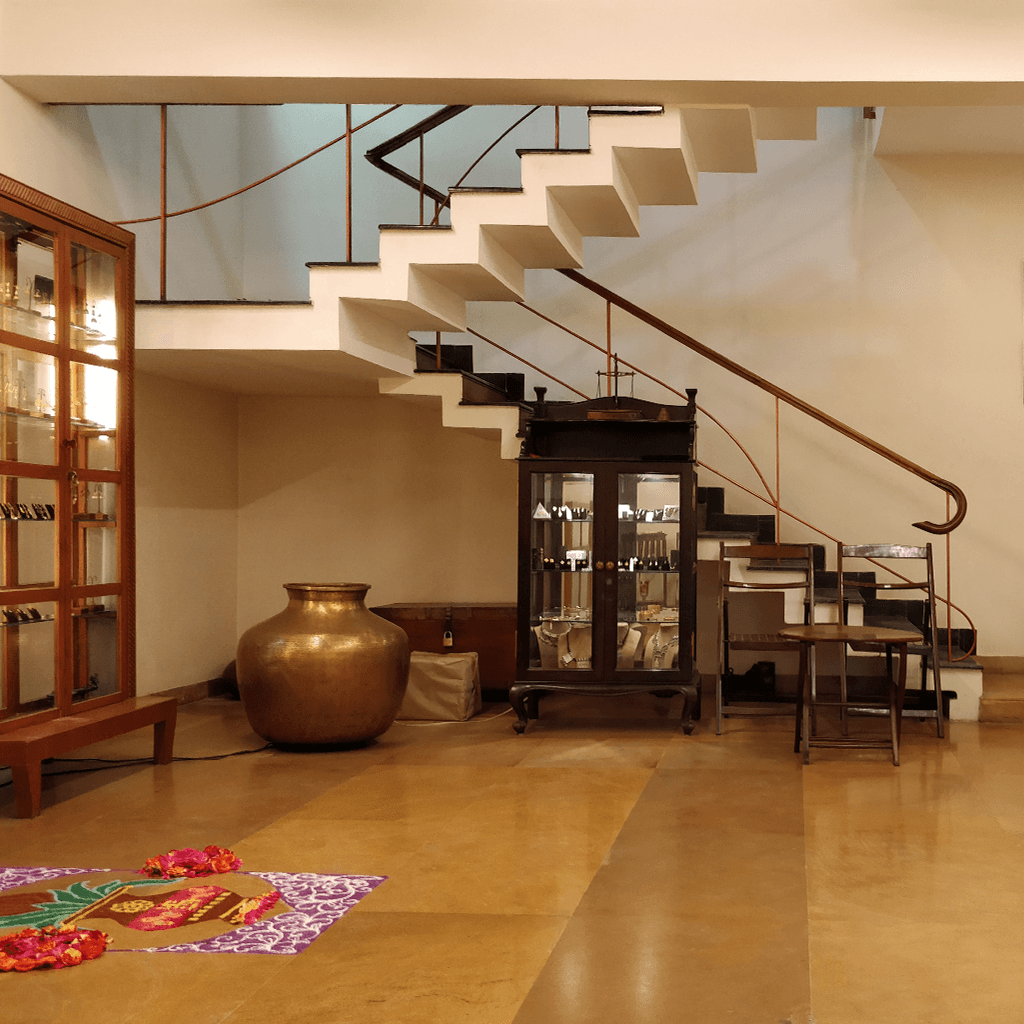 Gehna Jewelry Store Interior