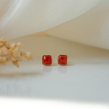 Geometric Coral 18K Gold Stud Earring