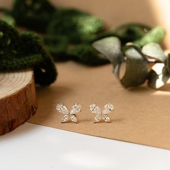 Blooming Grown Diamond 14K Gold Petal Stud Earrings