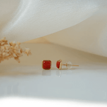 Geometric Coral 18K Gold Stud Earring