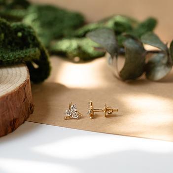 Timeless Grown Diamond 14K Gold Leaf Stud Earrings