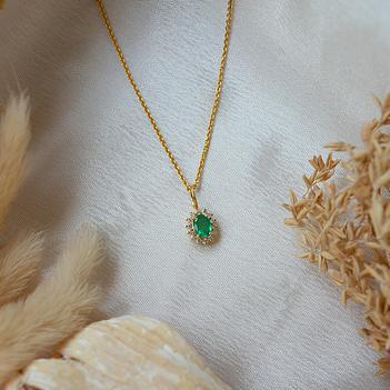 Radiant Diamond & Emerald 18K Gold Pendant (Without Chain)