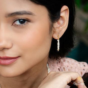 Sculpted Baroque Pearl 18K Gold Dangle Earrings