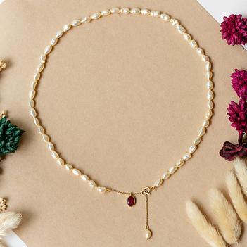 Regal Ruby & Baroque Pearl 18K Gold Lariat Chain (16 inches)