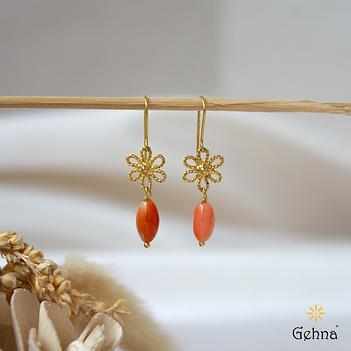 Enchanting Accent Japanese Coral & Filigree 18K Gold Earring