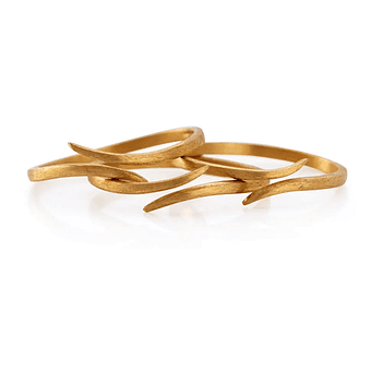 Intriguing 18K Gold Stacking Rings