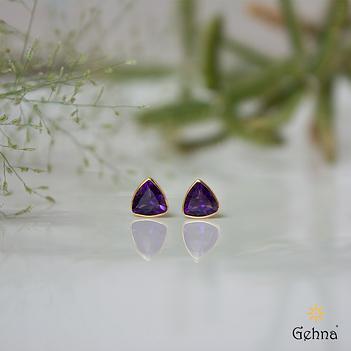 Elegant Amethyst 18K Gold Stud Earring