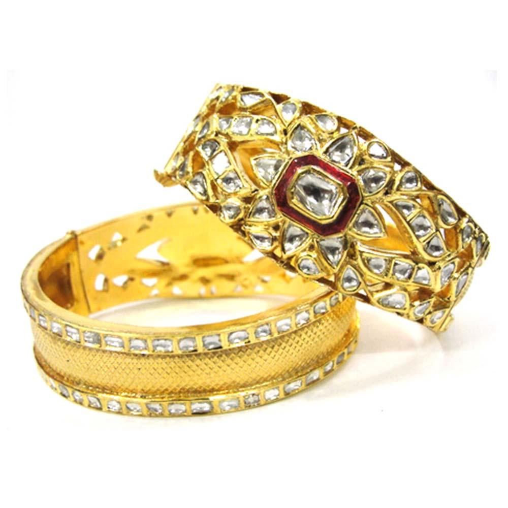 18K Yellow Gold Gold Diamond Bangle for women