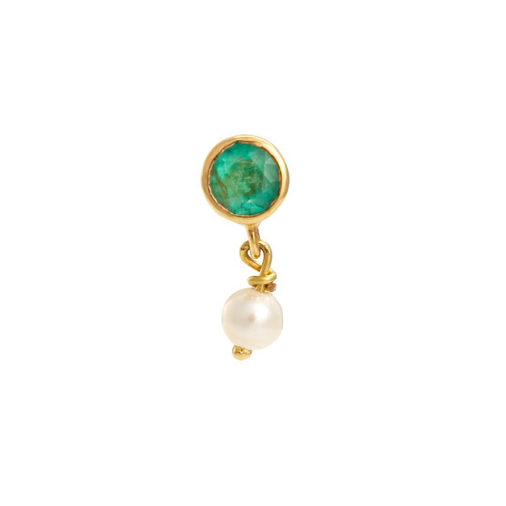 22K Yellow Gold Gold Cultured Freshwater Pearl,Emerald Nosepins for women