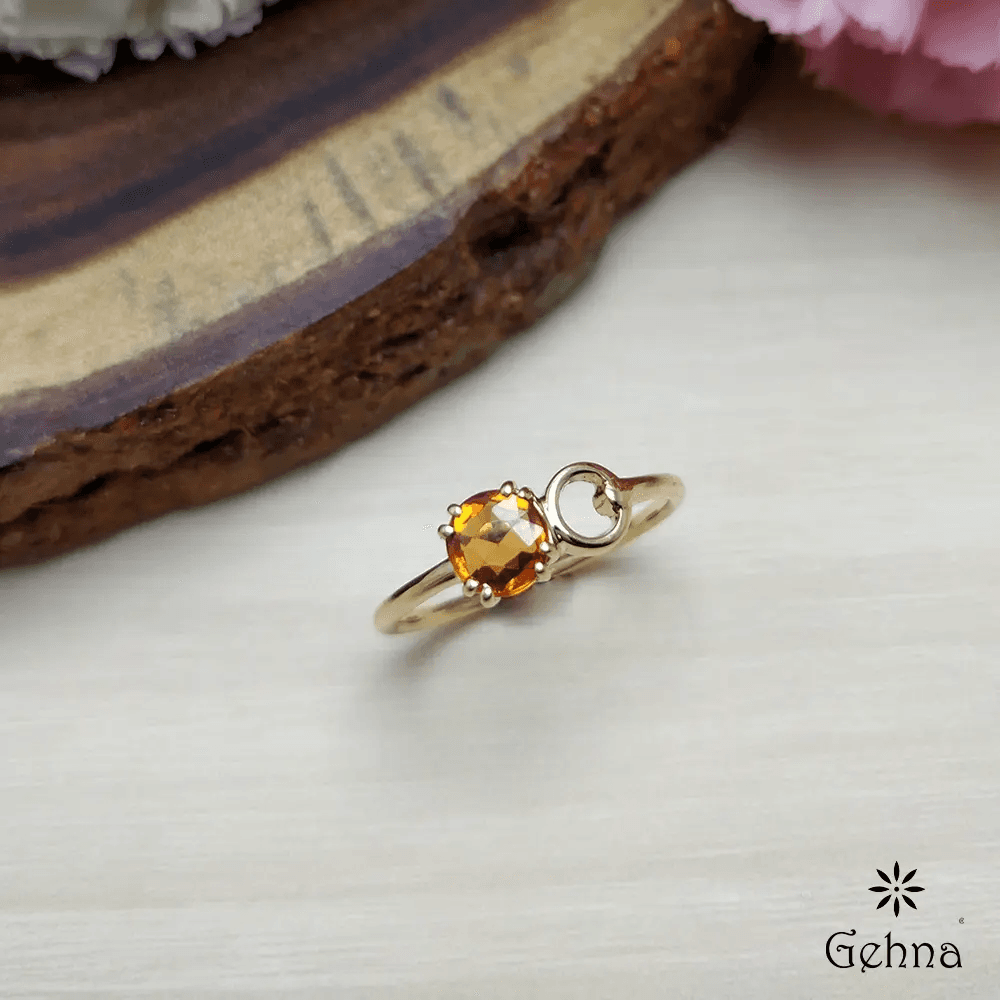 18K Yellow Gold Gold Orange Sapphire Rings for women