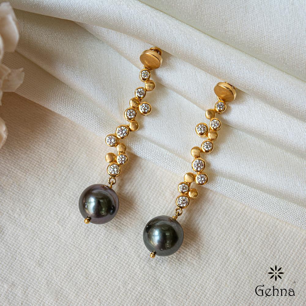 18K Yellow Gold Gold Cultured Tahitian Pearl,Diamond Earrings for women