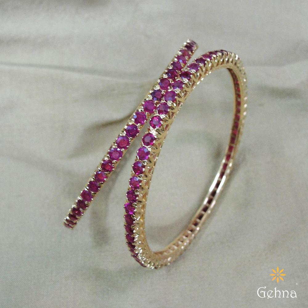 18K Yellow Gold Gold Ruby Bangle for women