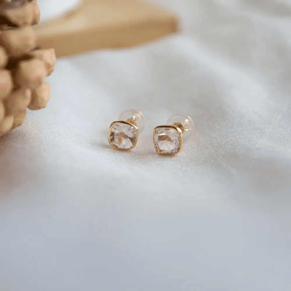 18K Yellow Gold Gold Morganite Earrings for women