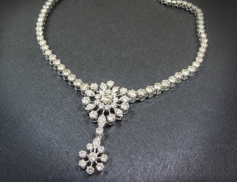 buy diamond necklace